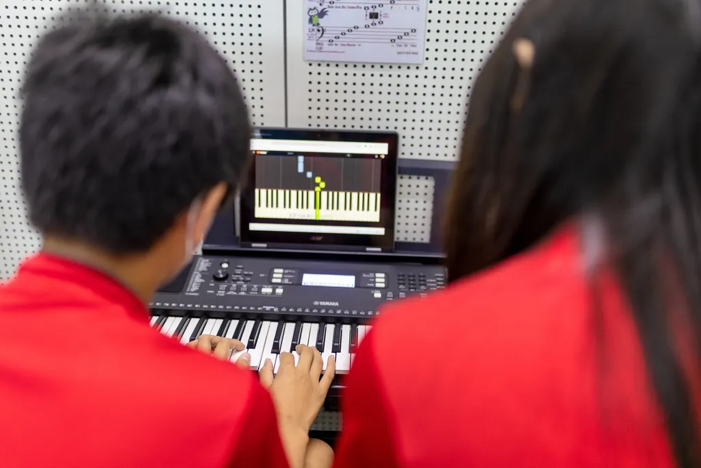 Inquiries Carousel 14