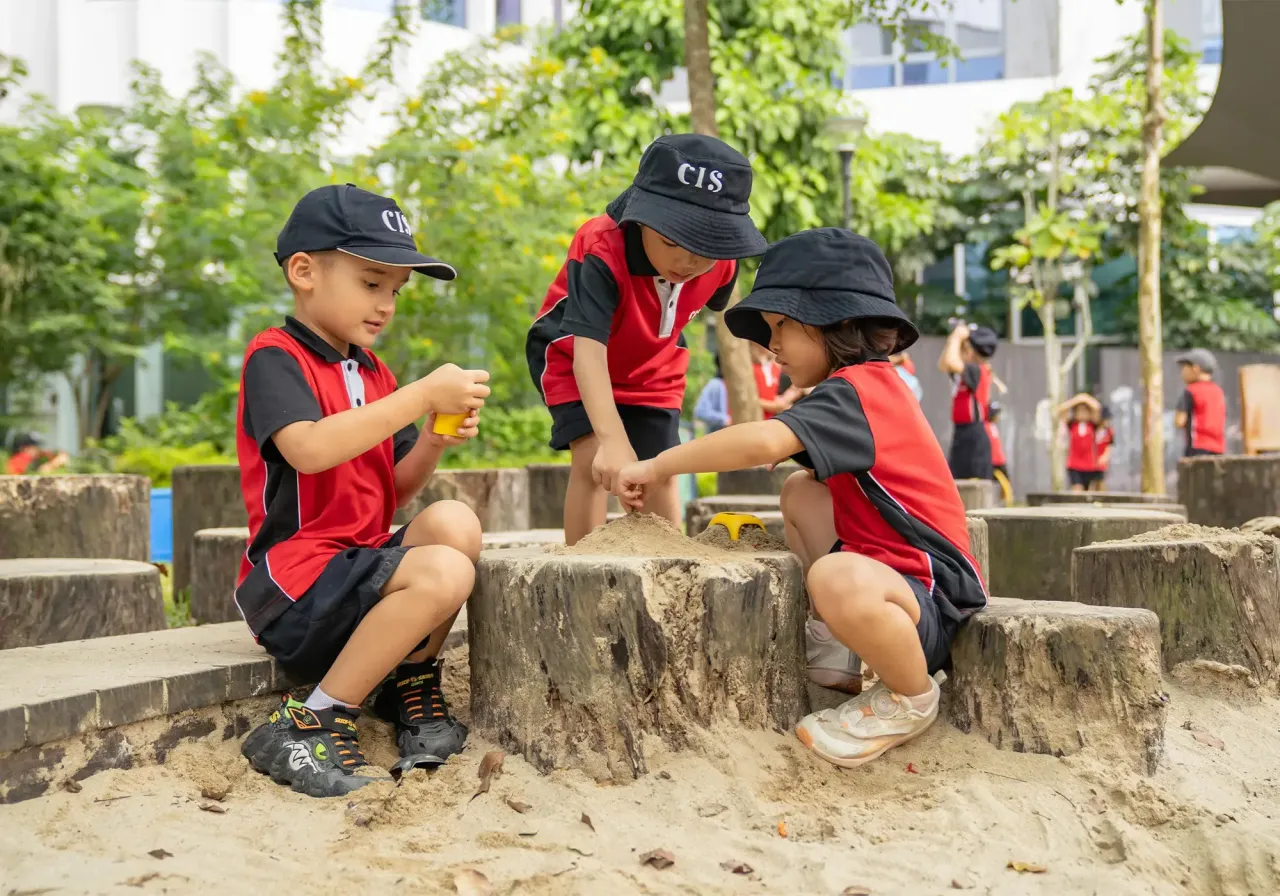 Kindergarten student learning outdoor